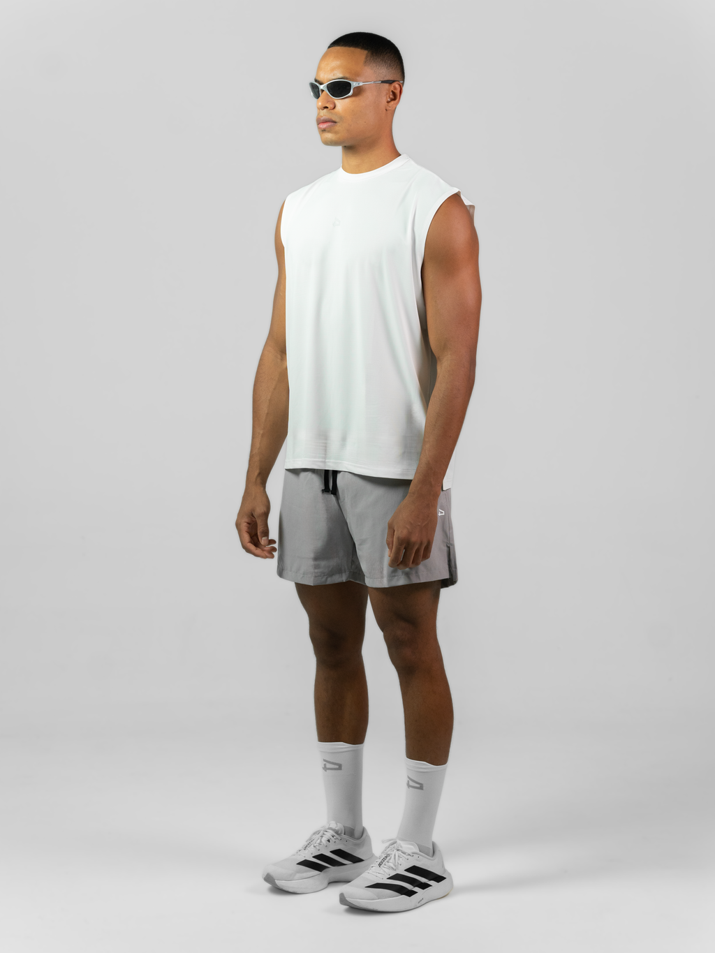 R21 Oversized Tank - White
