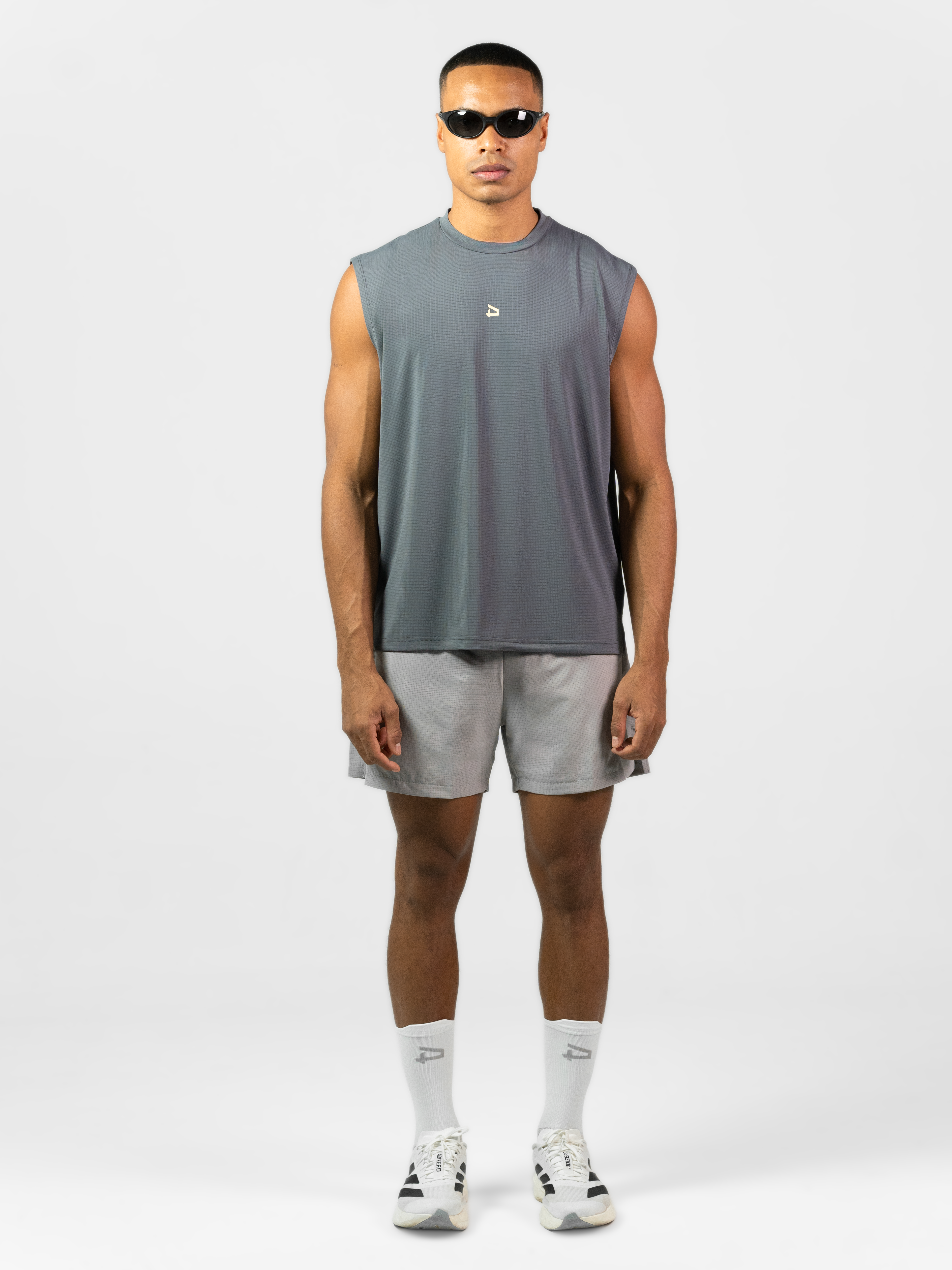 R21 Oversized Tank - Signature Grey
