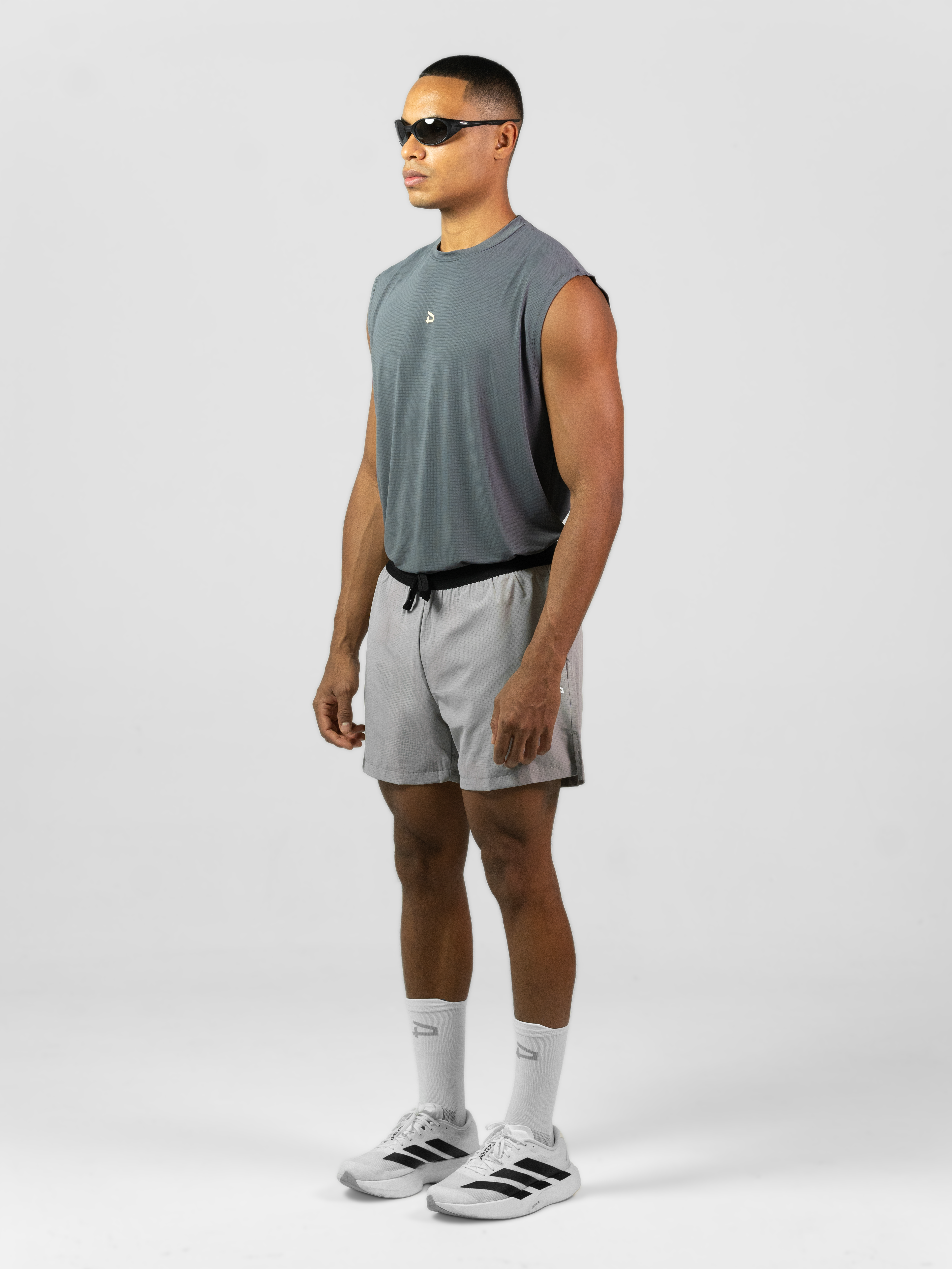 R21 Oversized Tank - Signature Grey